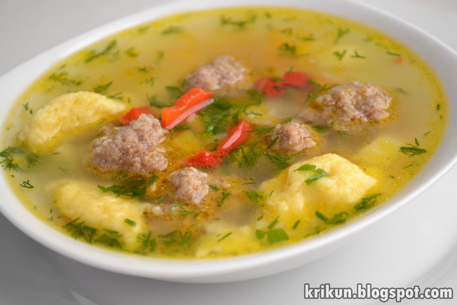 суп с ячневой крупой и курицей. суп с фрикадельками и клецками. суп с ячневой крупой. суп с клецками. суп с фрикадельками и клецками.