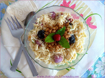 Summer Orzo Salad, a light and refreshing side dish highlighting the flavors of the fresh berries of the season. Perfect for the family or for large barbecues. | Recipe developed by www.BakingInATornado.com | #recipe #berries