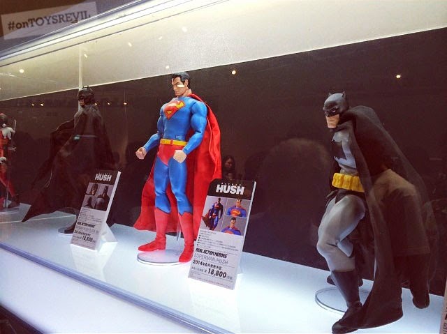 1/6 RAH Batman & Superman ('Hush' Versions) from Medicom Toy