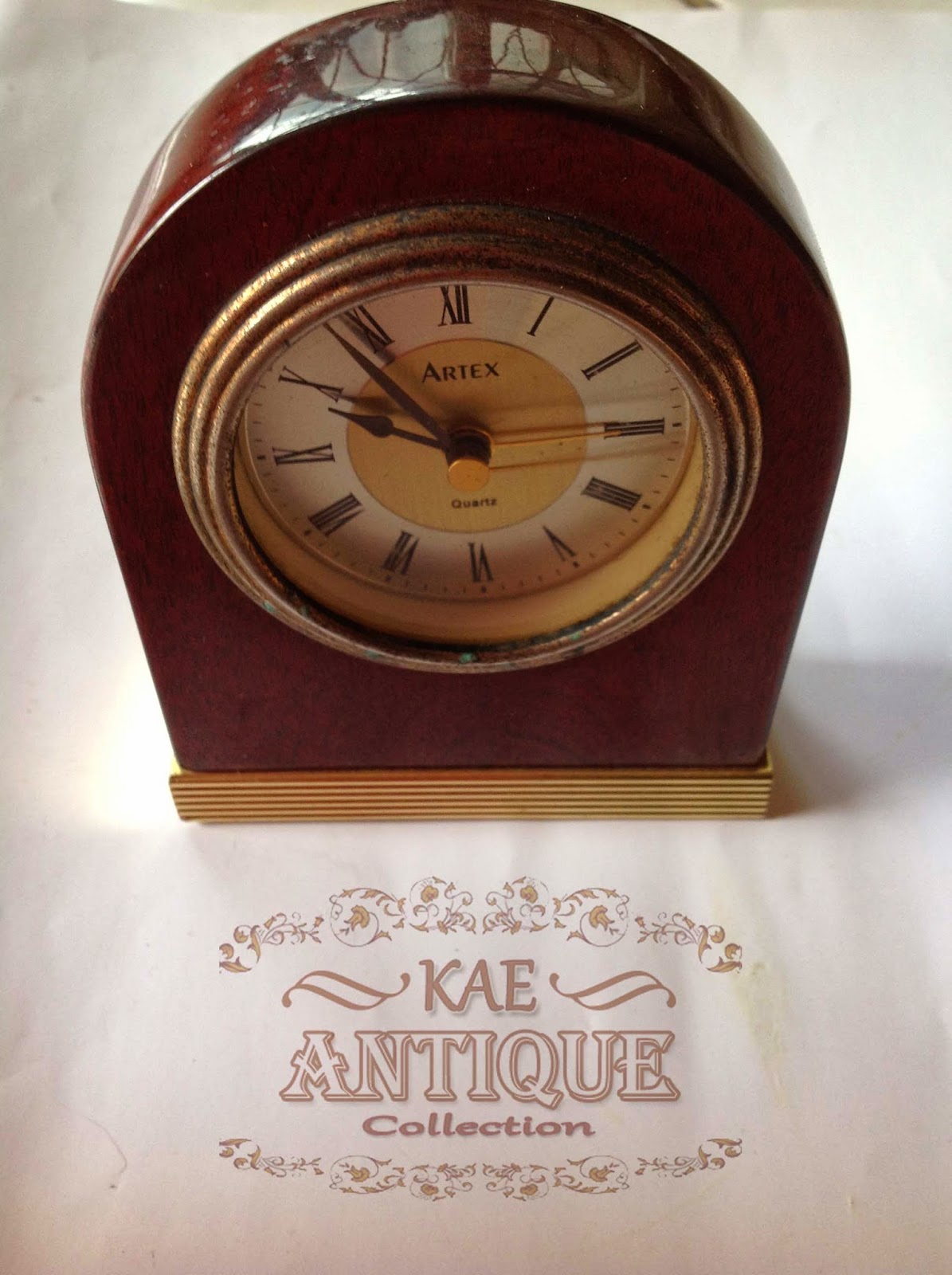 Kae Antique Collection Antique Radio Controlled Artex Mantel Clock