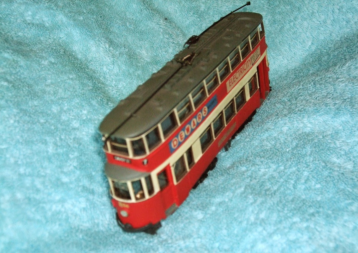 GEOFF TYLER RAILWAY MODELLER OO GAUGE FELTHAM TRAM. Kit, motorised]