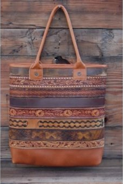 Tas dari daur ulang sabuk bekas Tas dari daur ulang sabuk bekas
