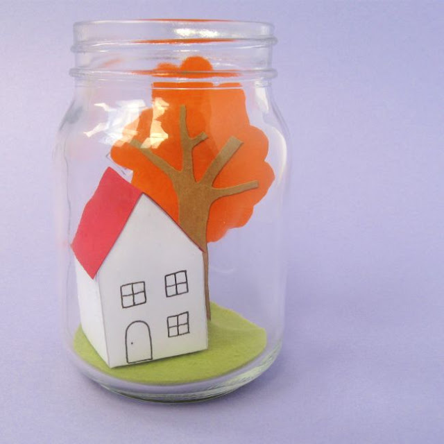 Cute Autumn Fall Scene in a Mason Jar DIY Craft Tutorial