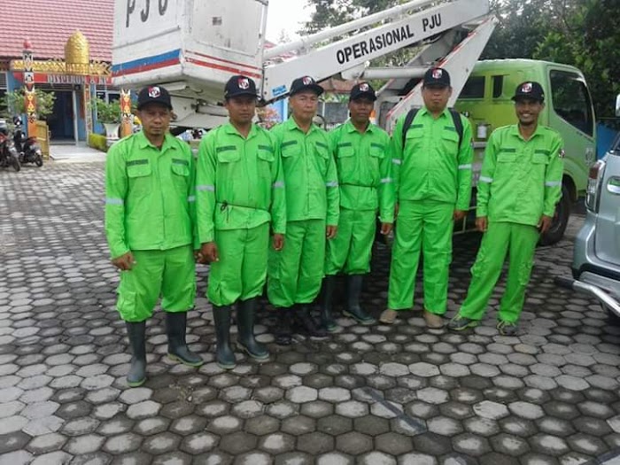 Disperumkim Lampura, Bentuk Tim Hijau Penebang Pohon.