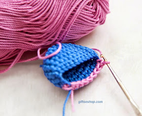 crochet brooch free pattern         