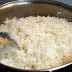 Os perigos de reaproveitar o arroz amanhecido