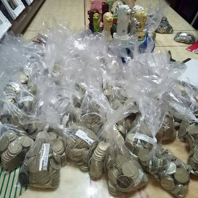 Tidur di Atas Tumpukan Uang Receh, Ternyata Seperti Ini Faktanya Kisahnya Jadi Pelajaran Bagi Kita Tidur di Atas Tumpukan Uang Receh, Ternyata Seperti Ini Faktanya Kisahnya Jadi Pelajaran Bagi Kita