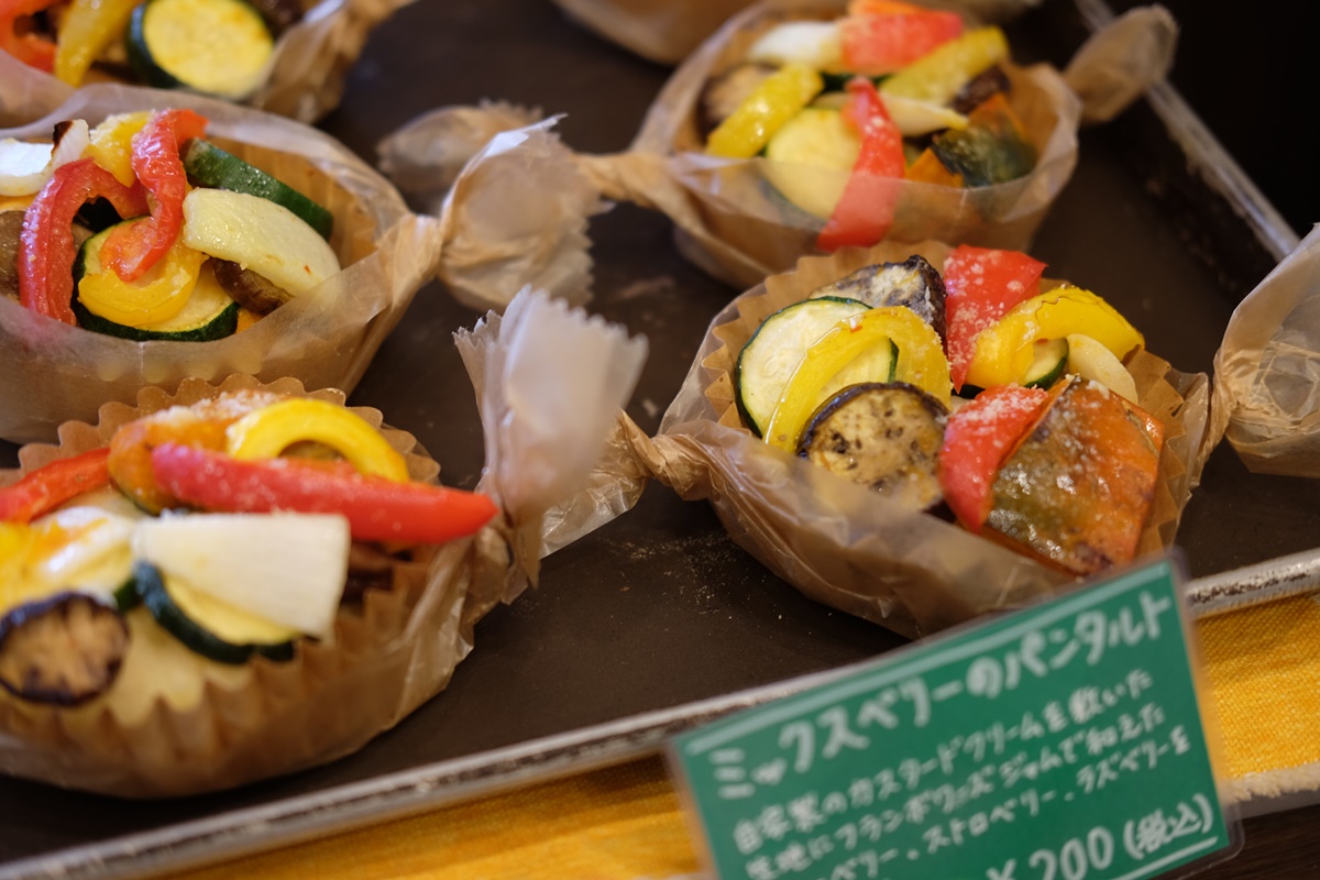 工芸と喫茶ひとつ石ブログ 長野県 生坂村の古民家カフェ 信州の工芸品販売 長野県安曇野市のパン屋 スイート あづみ野 Sweet