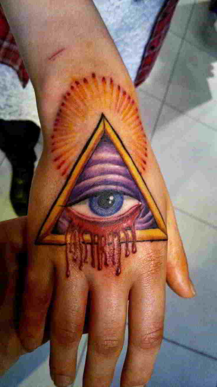 tatuaje del ojo que todo lo ve
