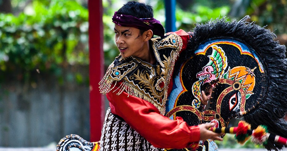 Makna Tersembunyi Dari Pagelaran Kuda Lumping | Info Berita Bola