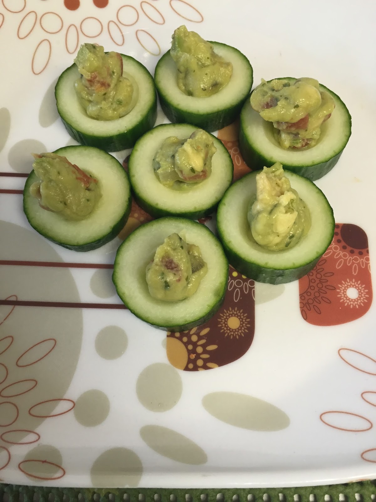 Queen of my kitchen: Cucumber snacks
