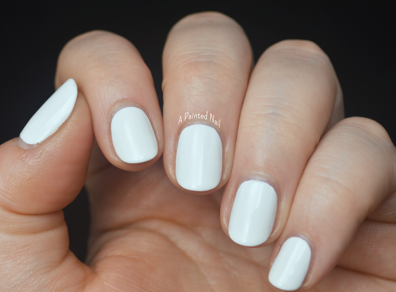 A Painted Nail: LOOK Nail Color