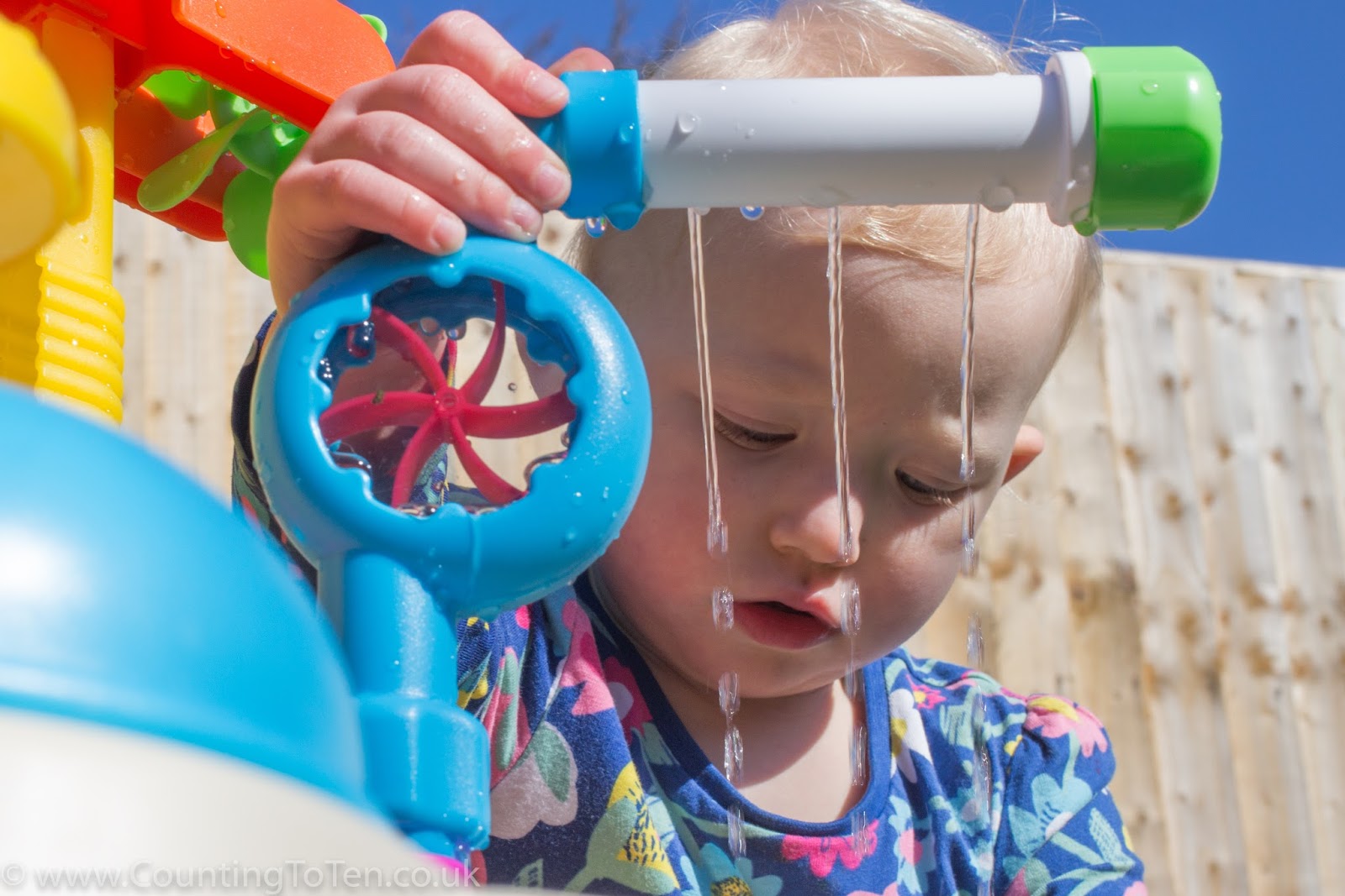little tikes fountain factory water table tesco