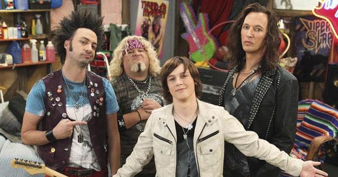 Bizim Rock Grubu Dizi İzle - Türkçe Dublaj Bütün Bölümleri İzle