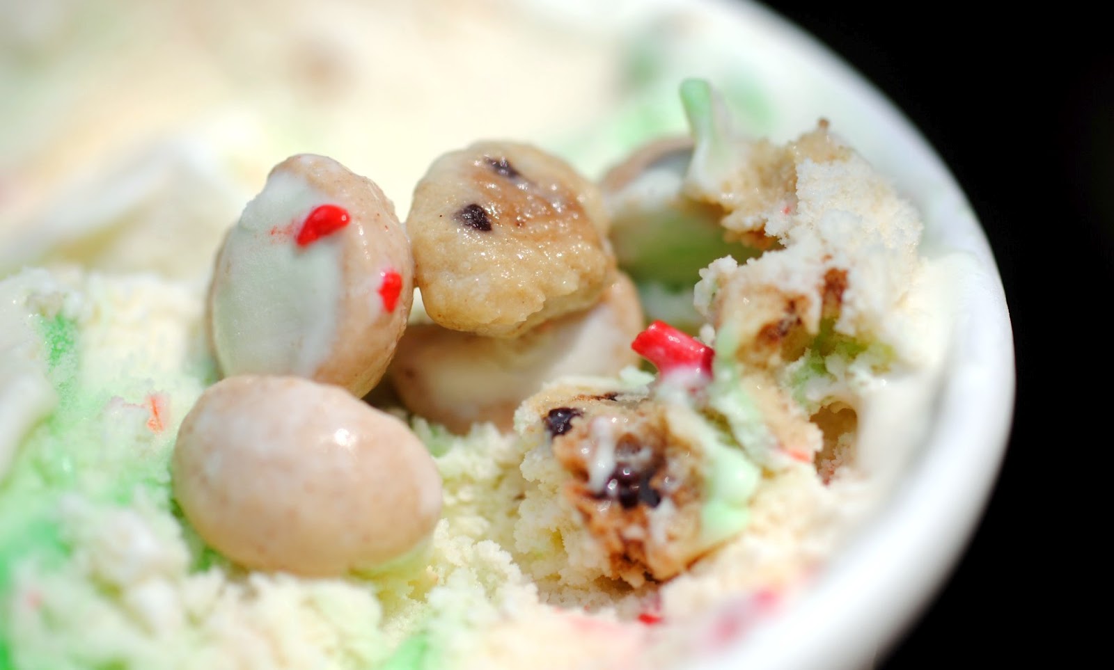 food and ice cream recipes: REVIEW: Blue Bell Christmas ...