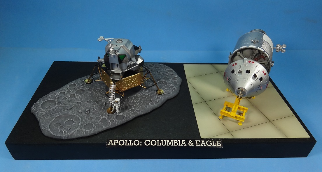 Plastic Models on the Spacecraft vol.8 Apollo Columbia & Eagle