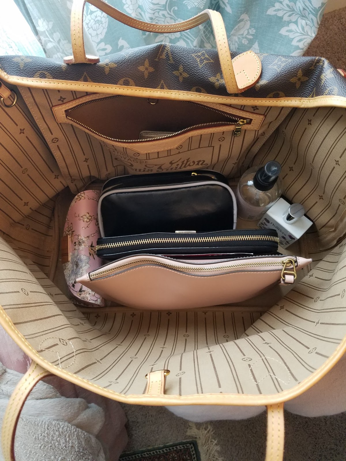 Does Von Maur Carry Louis Vuitton