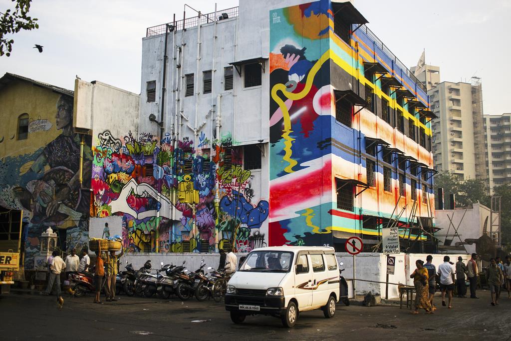 Mumbai Daily Wall art