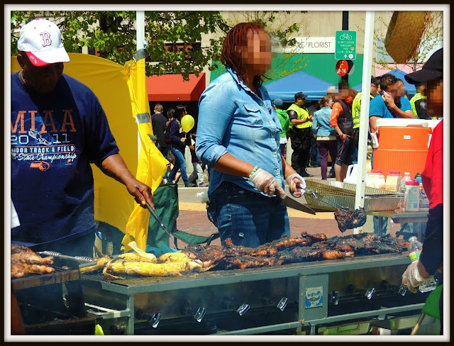 Comida del MayFair en Harvard Square