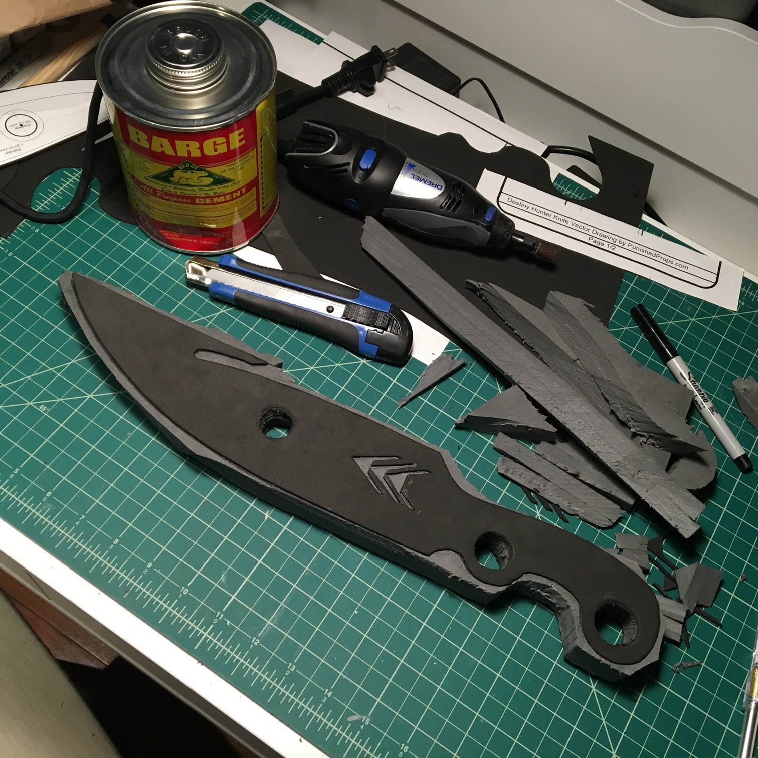 nerdy views Destiny Hunter Knife Project