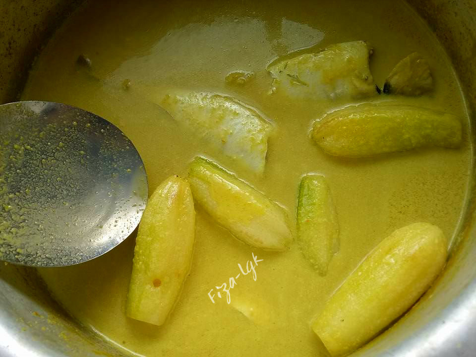 Ikan Selar Masak Lemak Cili Kampung Fizas Cooking