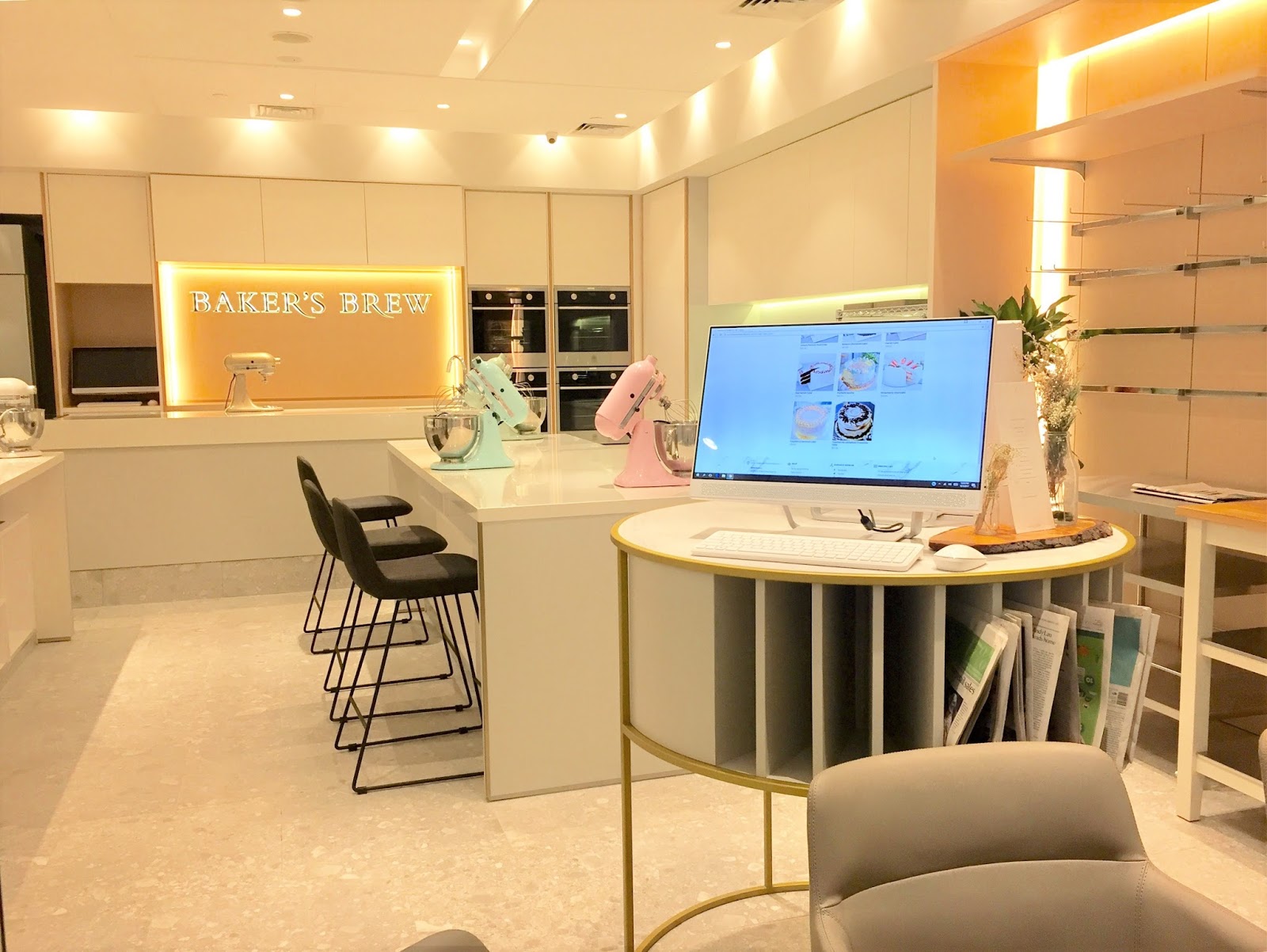 Some Like it Haute Baker's Brew Studio, Paragon