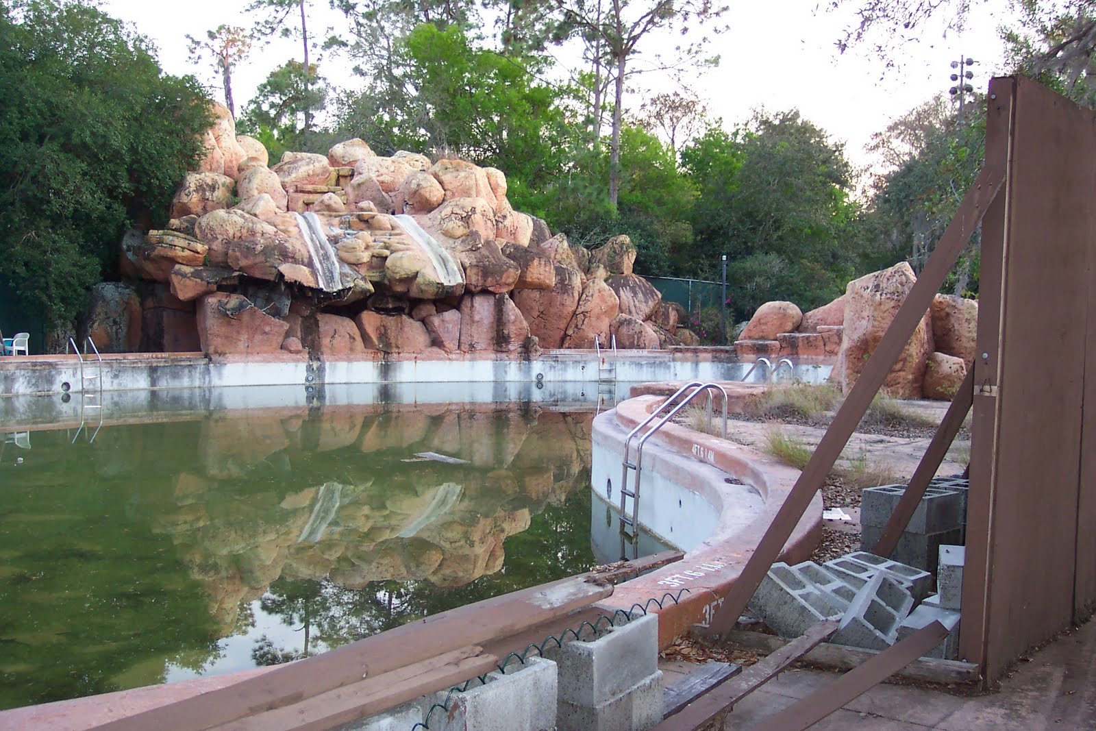 Modern Day Ruins Disney s River Country Abandoned modern-day-ruins-disney-s-river-country-abandoned