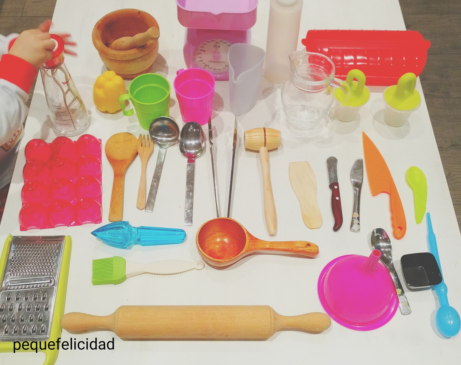 Los niños también pueden tener las manos en la masa: cinco utensilios para  cocinar con los más pequeños