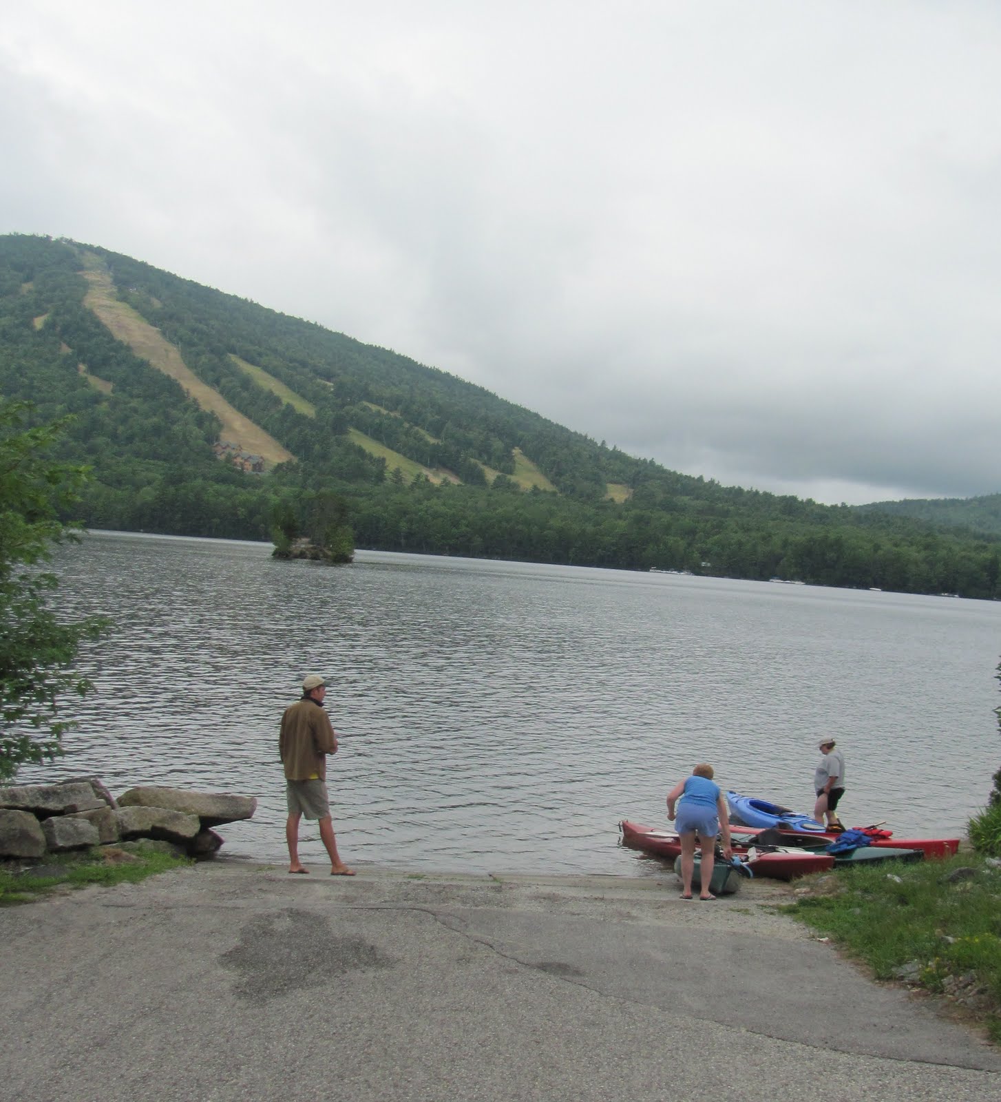 Recreational Kayaking in Maine Bridgton, Maine Moose Pond (Shawnee