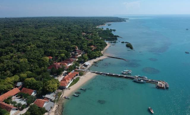 Pantai Sembilan Gili Genting