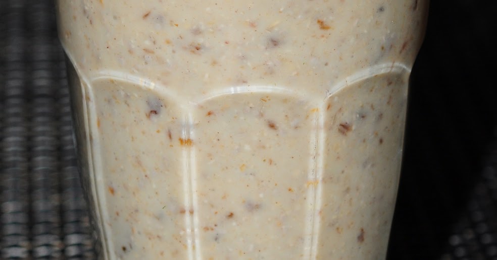 Gezonde start smoothie van karnemelk & banaan, chiazaad & havermout