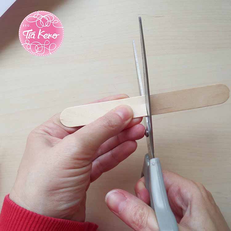 Tía Keko y manualidades con papel