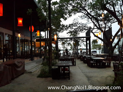 Smile Restaurant in Khon Kaen, North-East Thailand