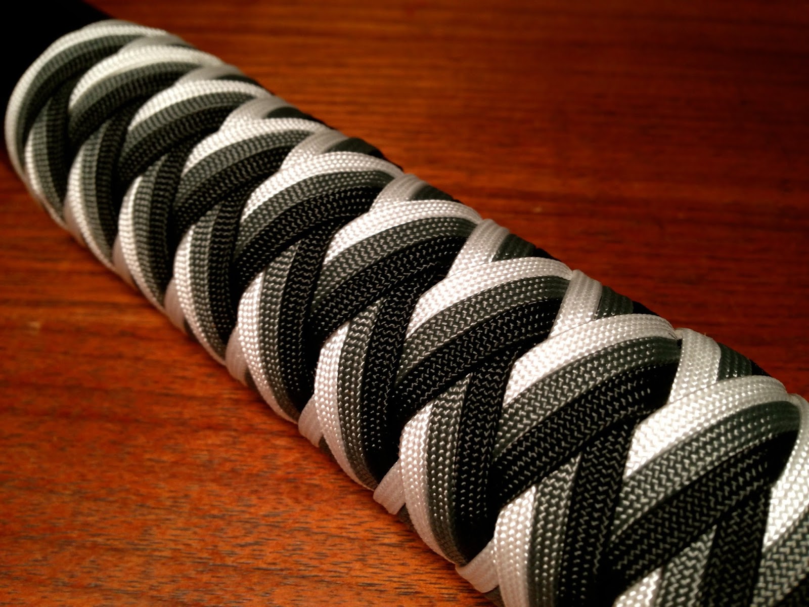 cordcraft Maglite Wrap 2 3 Bight Turk's Head