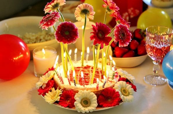 perfect birthday flower cake