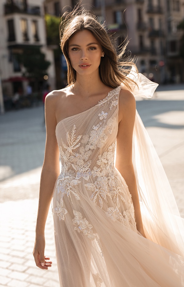 Barcelona Muse by Berta bridal collection 2019