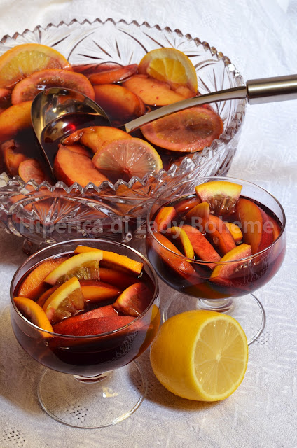 ricetta sangria con pesche