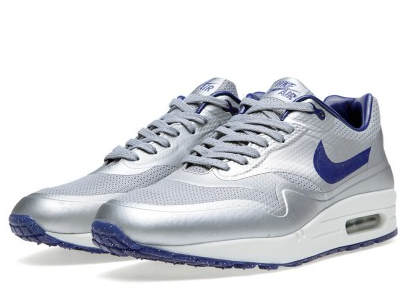 Kept On Ice, Hot Like Fire: Nike Air Max 1 Hyperfuse QS 'Night Track' Pack | SHOEOGRAPHY