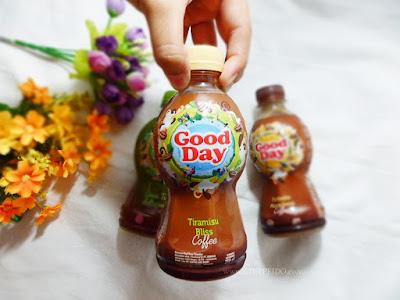 image_good_day_coffee_kopi_penikmat_shop_coffee shop_indonesia_surabaya_indo_sby_kuliner_culinary_chippeido_chippei_chintya_love_live_couple_green_tea_green tea_latte_lattecino_mocca_moccha_moka_mocaccino_tiramisu_bliss_korean_gaul_anak_muda_pemuda_pemudi_cewek_cowok_teen_teenager_good_day_kopi