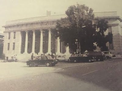 Η πλατεία είναι μία: Αυτή της Νέας Σμύρνης  