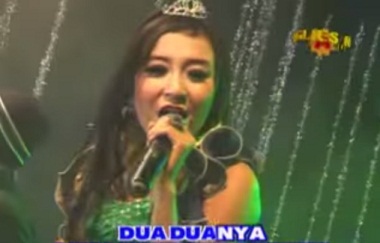 Nirwana - Hitam Putih MP3 - Elsa Safira Dangdut Koplo Regae Nirwana - Hitam Putih MP3 - Elsa Safira Dangdut Koplo Regae