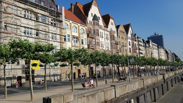 Düsseldorf.