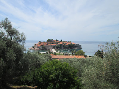 Sveti Stefan es un destino vacacional de lujo