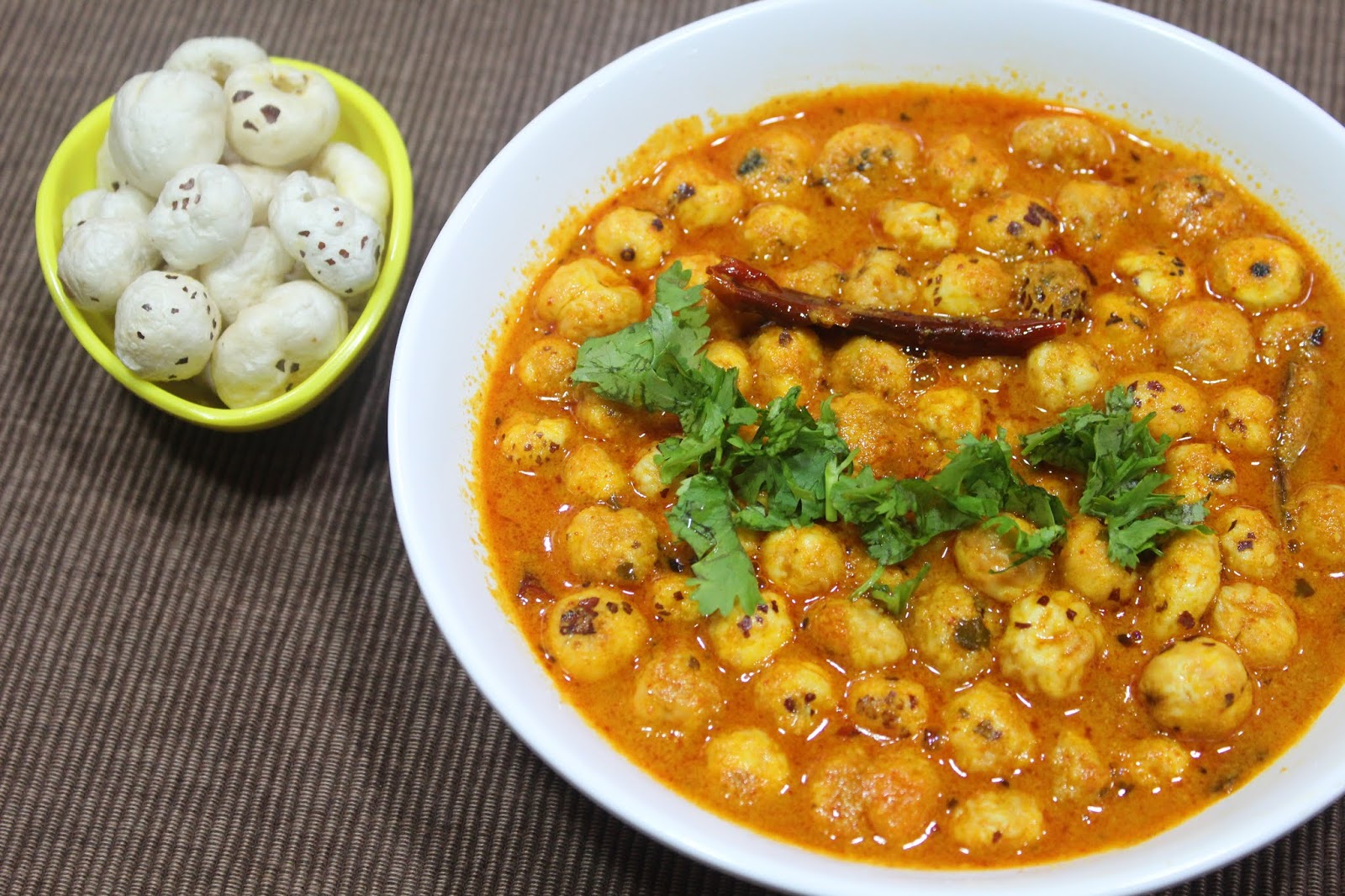Makhana Nu Shaak | Makhana Curry | Gujarati Rasoi