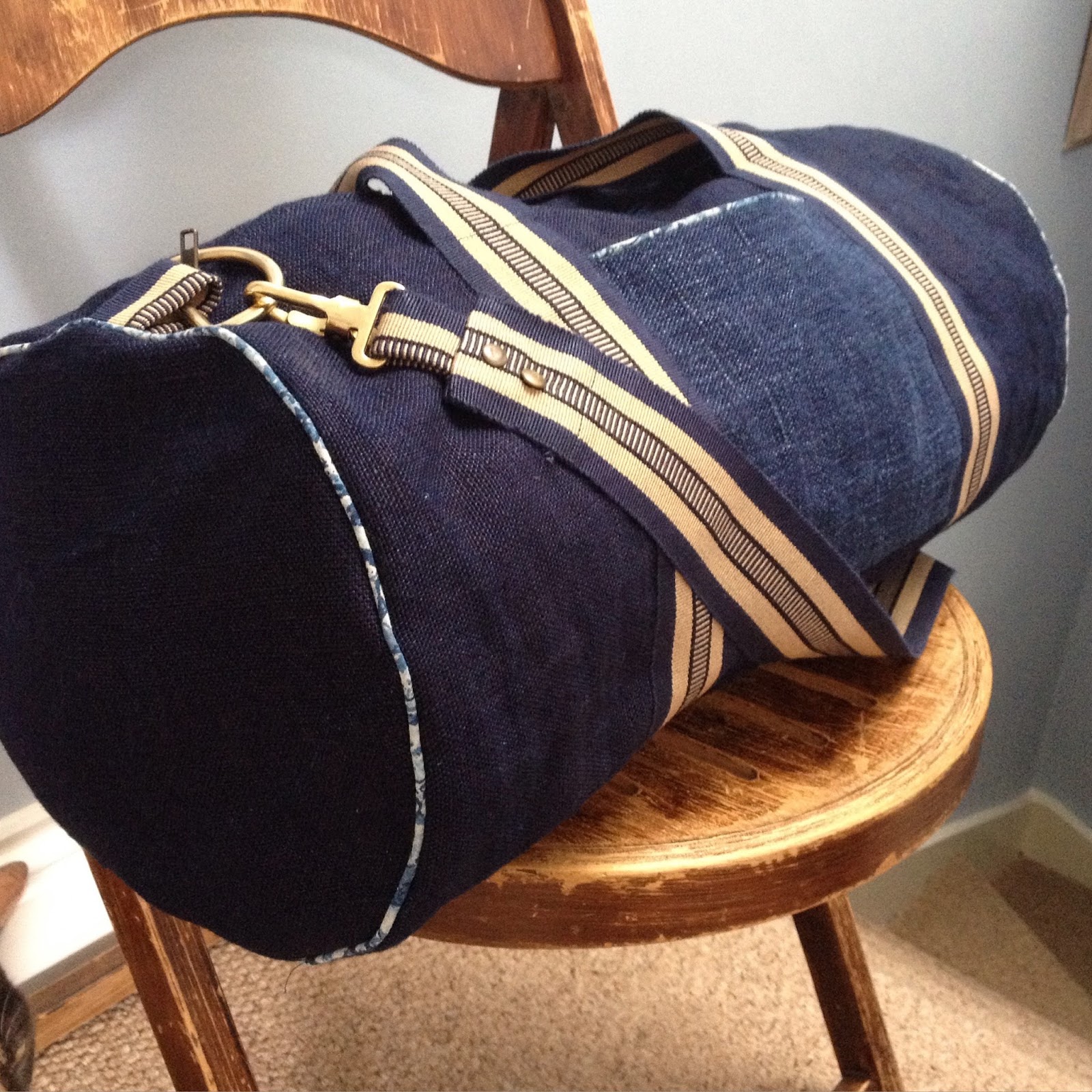 The Stitching Pixie Barrel Bag Sew Along Instruction Week 4