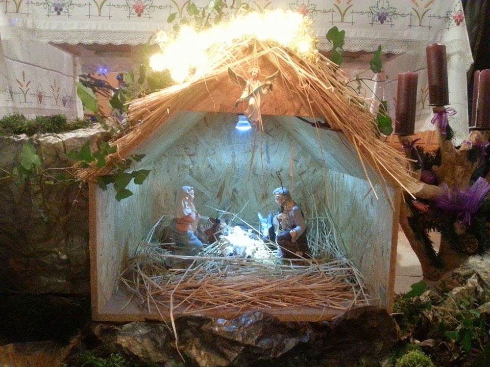 Pripremanje i uređenje Crkve za Božić ~ Goranci online