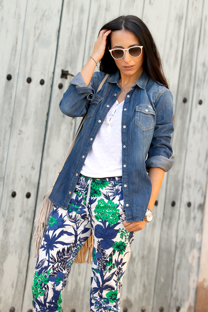 Al frente Hasta Acostumbrarse a When Blue Floral Print Meets Denim | With Or Without Shoes - Blog  Influencer Moda Valencia España