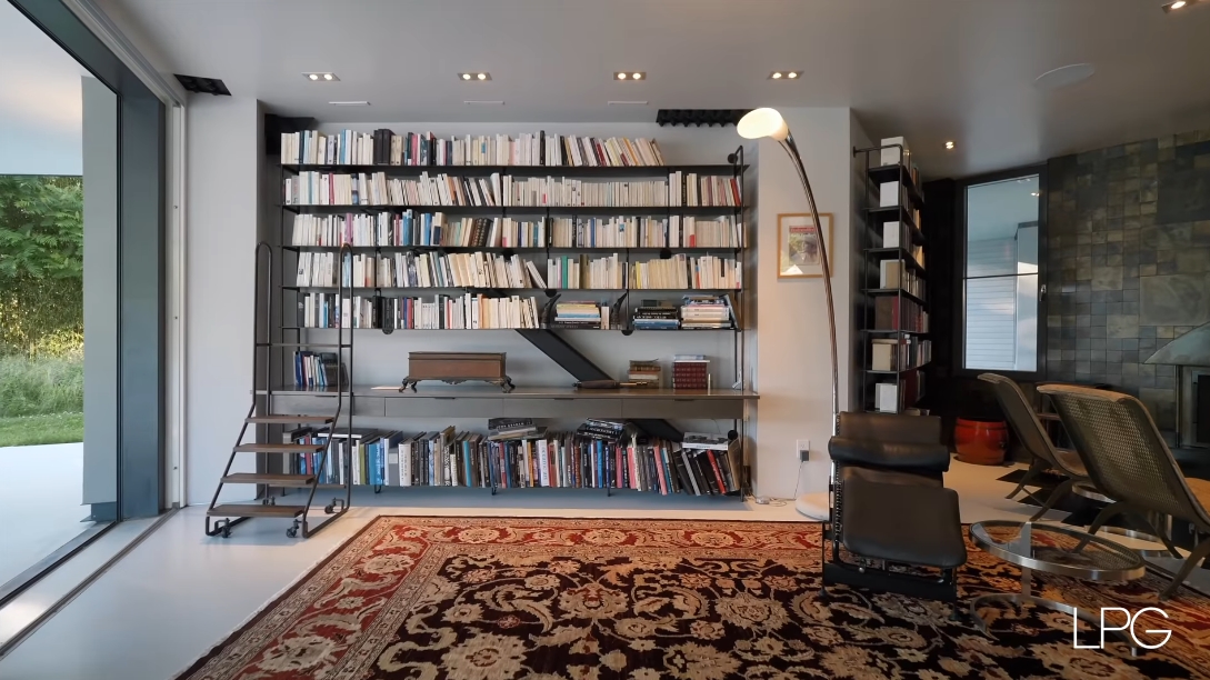 38 Interior Design Photos vs. 40 Sayres Path, Wainscott, NY Luxury Mansion Tour