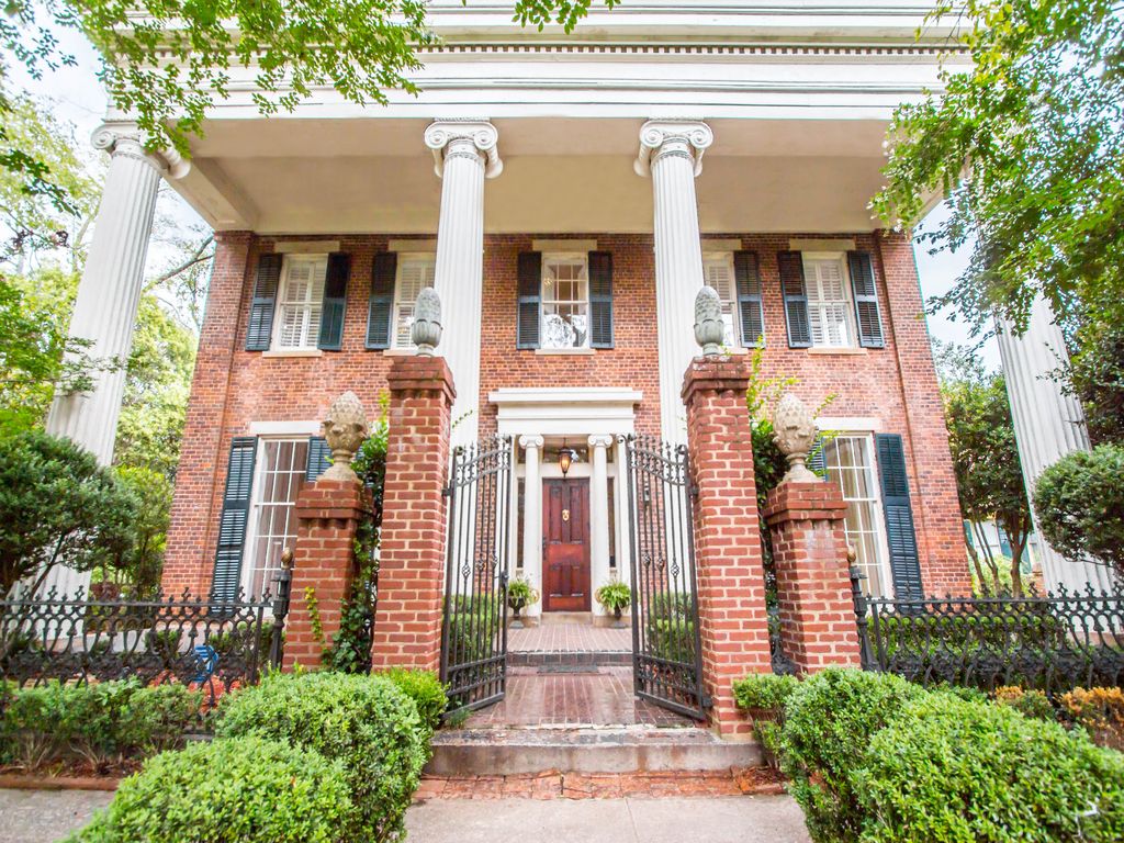 Sweet House Dreams Slade Hall, 1853 Brick Greek Revival in Eatonton