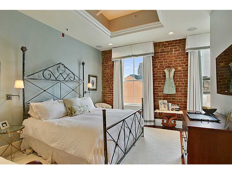 FRENCH QUARTER HOMES AND CONDOS, BY RAISA! 801 ST JOSEPH ST, NEW